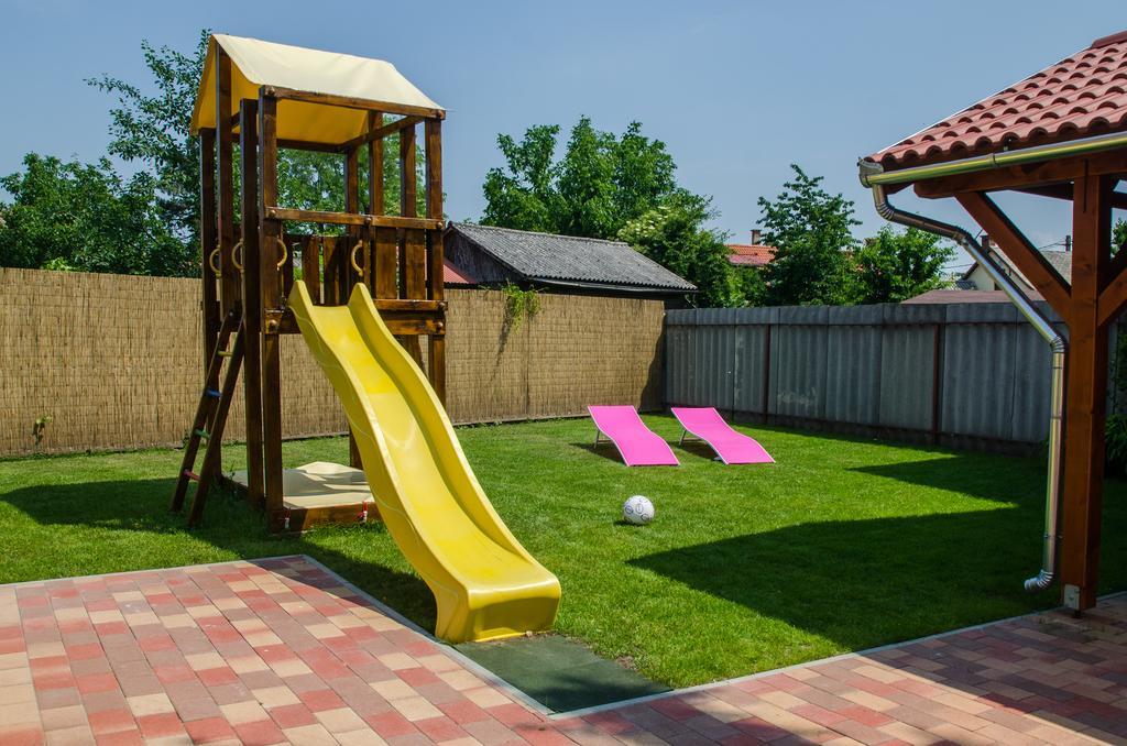 Armada Family Apartment Hajdúszoboszló Exteriér fotografie